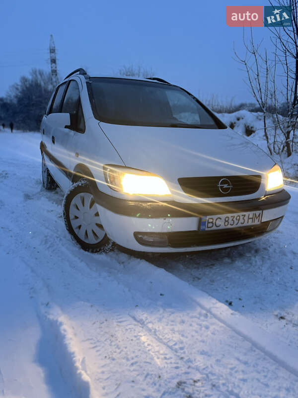 Минивэн Opel Zafira 2001 в Стрые
