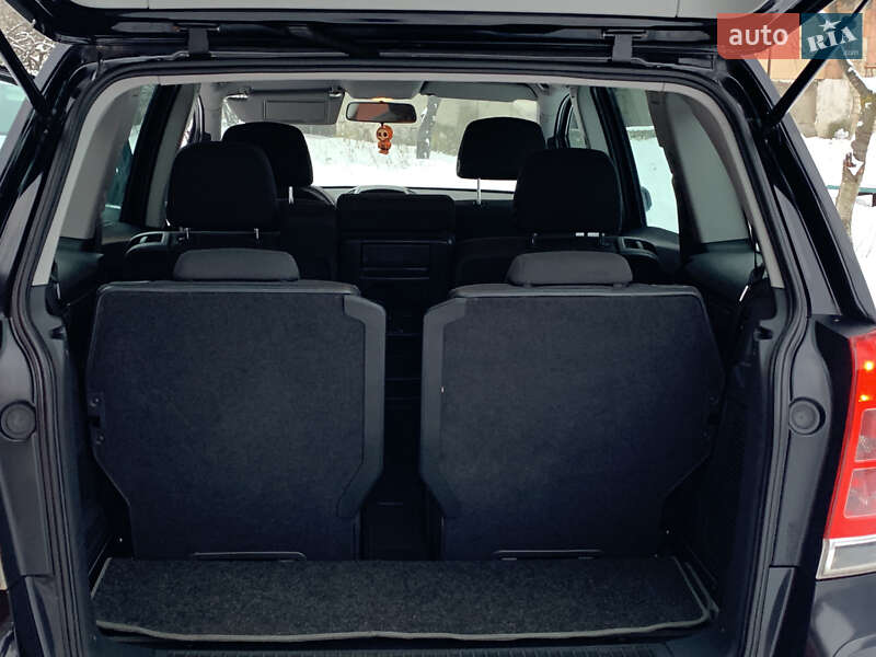 Мінівен Opel Zafira 2009 в Сарнах