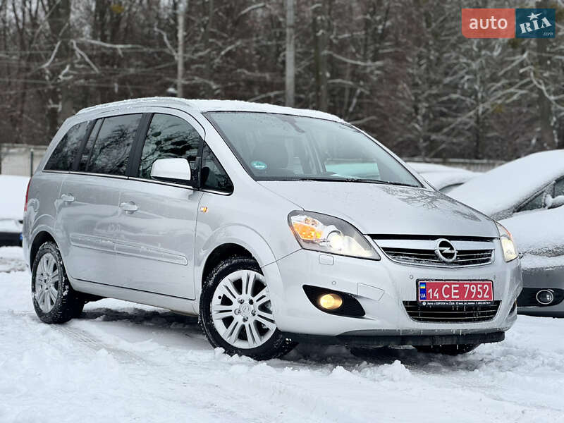 Opel Zafira 2013