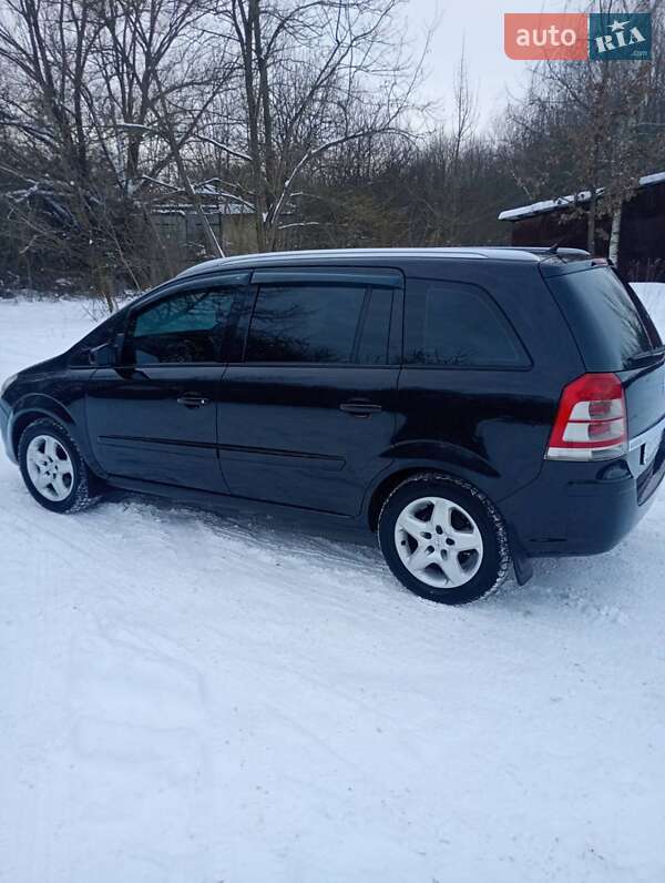Opel Zafira 2009 Opel Zafira 2009