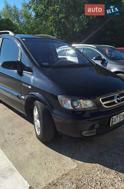 Минивэн Opel Zafira 2005 в Ивано-Франковске