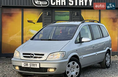 Минивэн Opel Zafira 2004 в Стрые