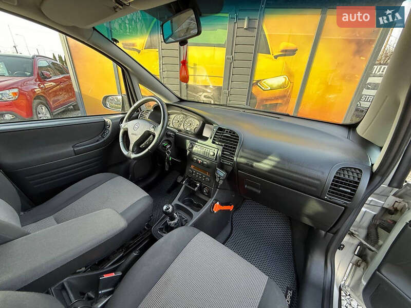 Минивэн Opel Zafira 2004 в Стрые фото 26 Минивэн Opel Zafira 2004 в Стрые