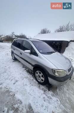 Минивэн Opel Zafira 2001 в Луцке