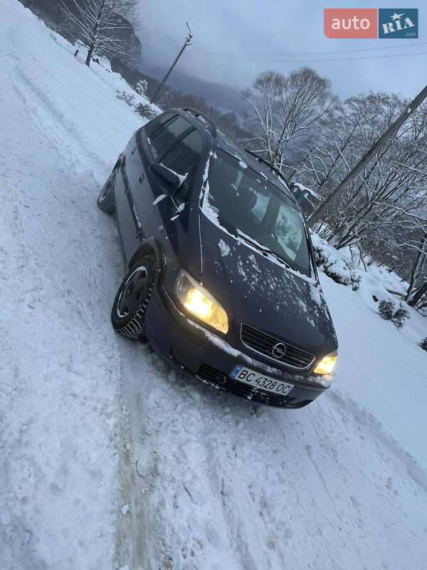 Opel Zafira 2000