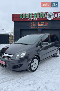 Минивэн Opel Zafira 2011 в Белой Церкви