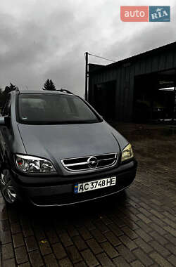 Мінівен Opel Zafira 2005 в Ковелі