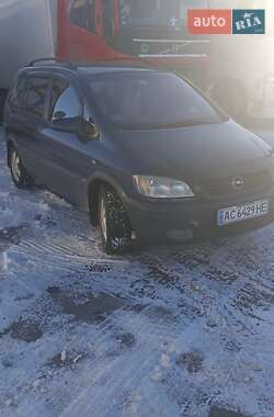 Мінівен Opel Zafira 2000 в Турі