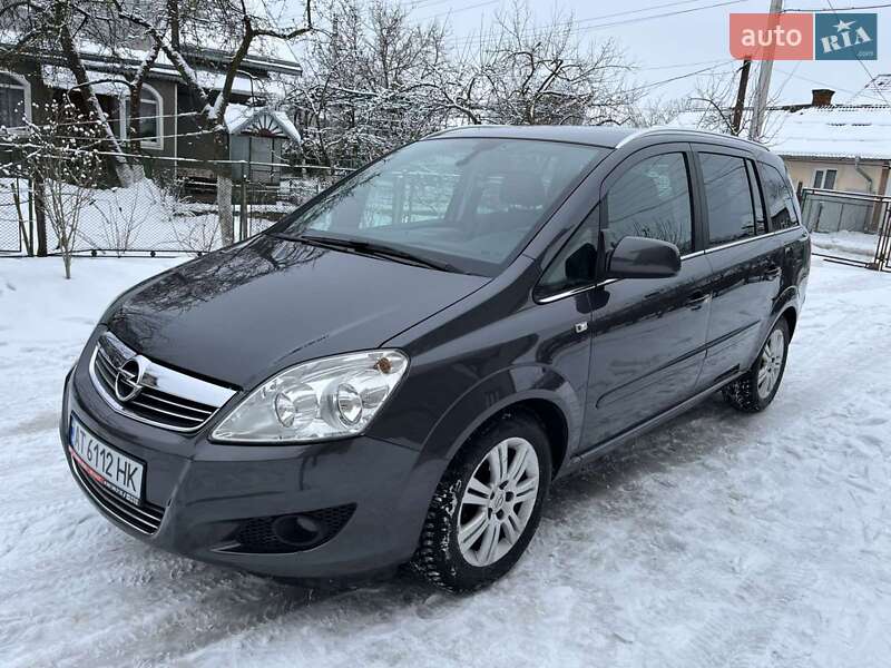 Минивэн Opel Zafira 2011 в Коломые
