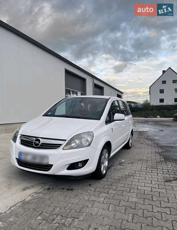 Opel Zafira 2009