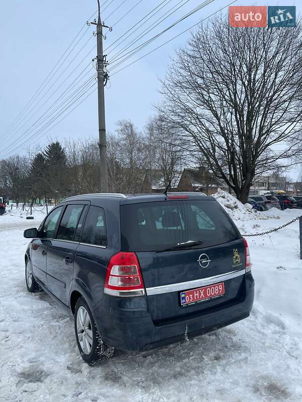 Минивэн Opel Zafira 2010 в Луцке фото 9 Минивэн Opel Zafira 2010 в Луцке