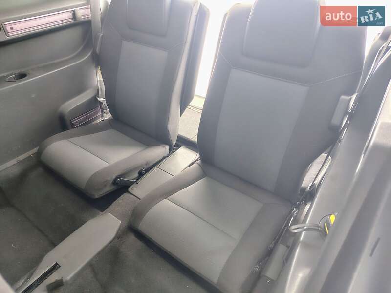 Минивэн Opel Zafira 2005 в Нежине фото 11 Минивэн Opel Zafira 2005 в Нежине