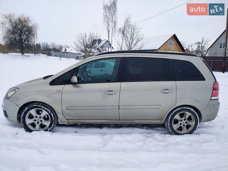 Минивэн Opel Zafira 2005 в Нежине фото 2 Минивэн Opel Zafira 2005 в Нежине