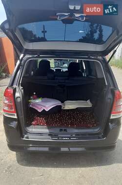Минивэн Opel Zafira 2008 в Николаеве