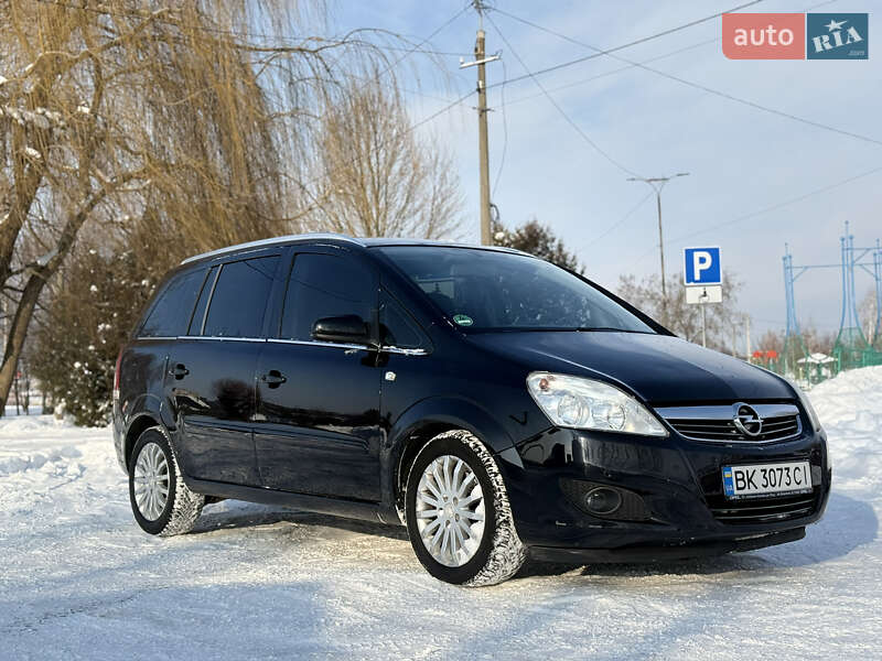Opel Zafira 2008