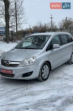 Мінівен Opel Zafira 2011 в Луцьку
