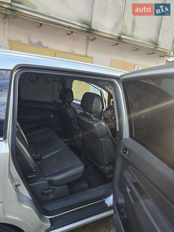 Мінівен Opel Zafira 2010 в Львові