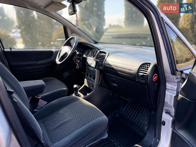 Минивэн Opel Zafira 2004 в Черновцах фото 12 Минивэн Opel Zafira 2004 в Черновцах