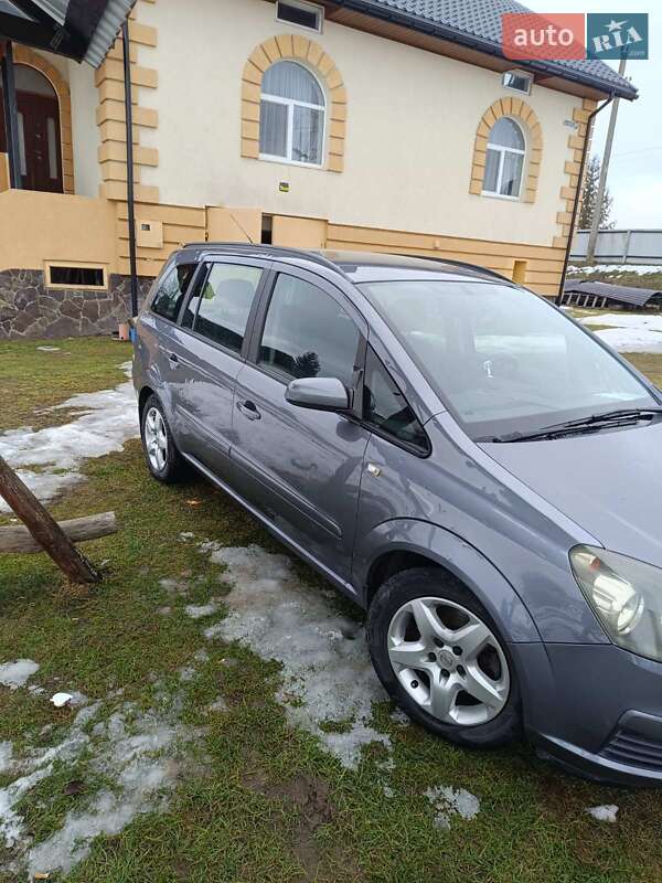 Минивэн Opel Zafira 2007 в Новояворовске фото 2 Минивэн Opel Zafira 2007 в Новояворовске