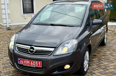 Минивэн Opel Zafira 2009 в Могилев-Подольске