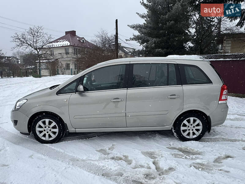 Минивэн Opel Zafira 2009 в Надворной фото 12 Минивэн Opel Zafira 2009 в Надворной