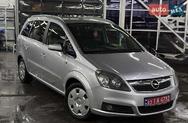 Мінівен Opel Zafira 2007 в Луцьку