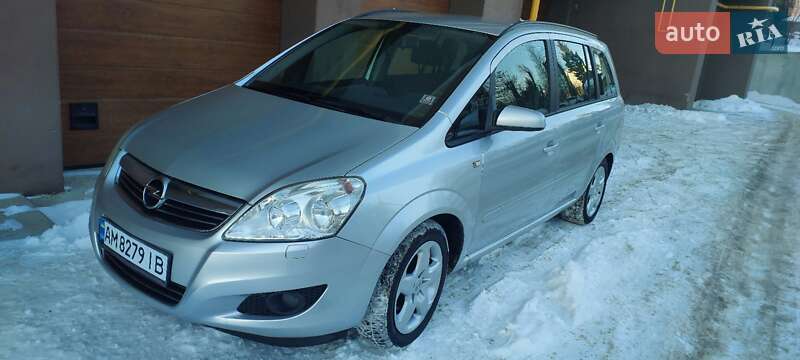 Opel Zafira 2008