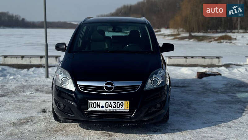 Минивэн Opel Zafira 2009 в Ивано-Франковске фото 3 Минивэн Opel Zafira 2009 в Ивано-Франковске