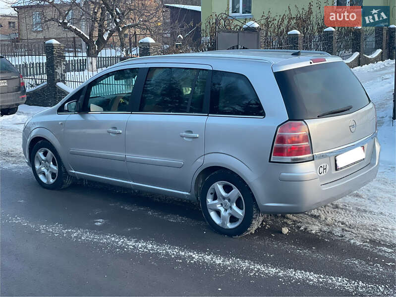 Минивэн Opel Zafira 2008 в Луцке фото 4 Минивэн Opel Zafira 2008 в Луцке