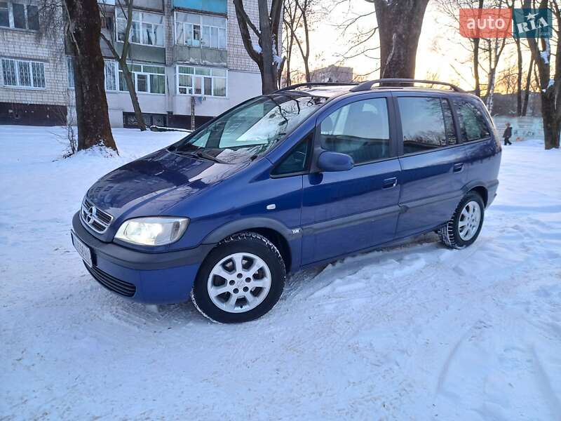 Минивэн Opel Zafira 2004 в Хмельницком