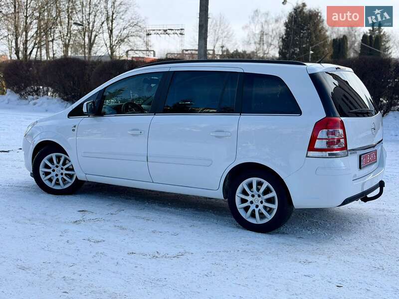 Минивэн Opel Zafira 2011 в Тернополе фото 3 Минивэн Opel Zafira 2011 в Тернополе