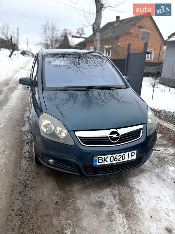 Opel Zafira 2006