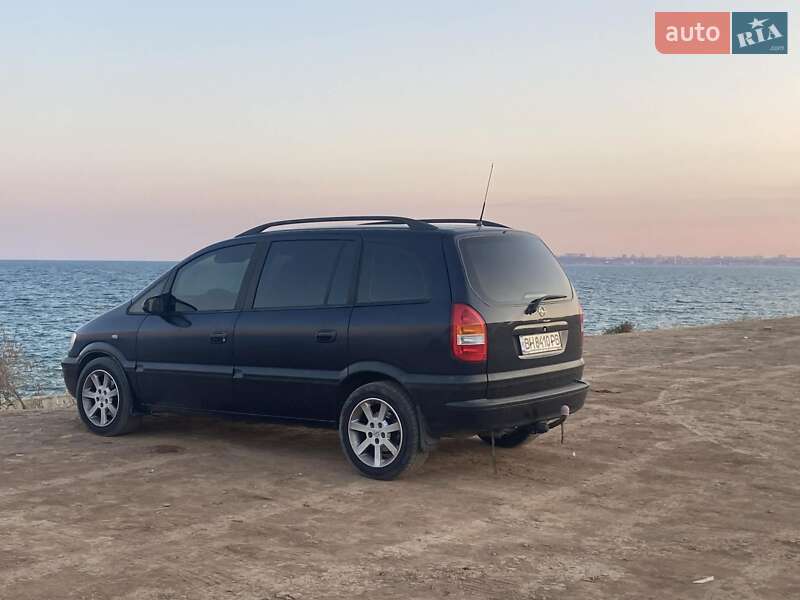 Минивэн Opel Zafira 2003 в Одессе фото Минивэн Opel Zafira 2003 в Одессе