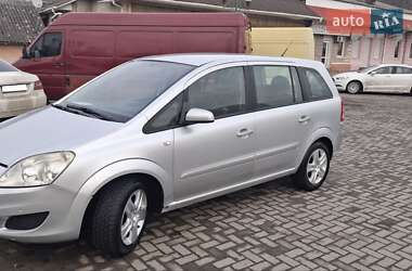 Минивэн Opel Zafira 2009 в Могилев-Подольске