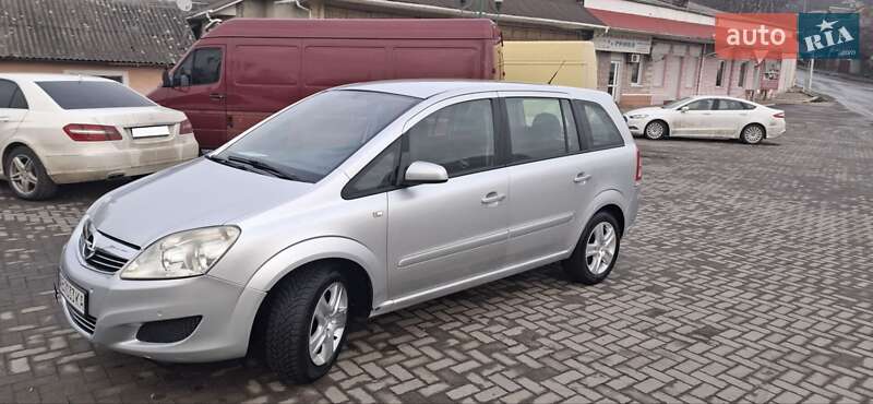 Opel Zafira 2009