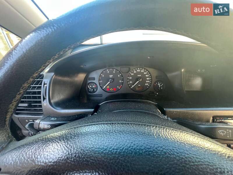 Минивэн Opel Zafira 1999 в Новояворовске