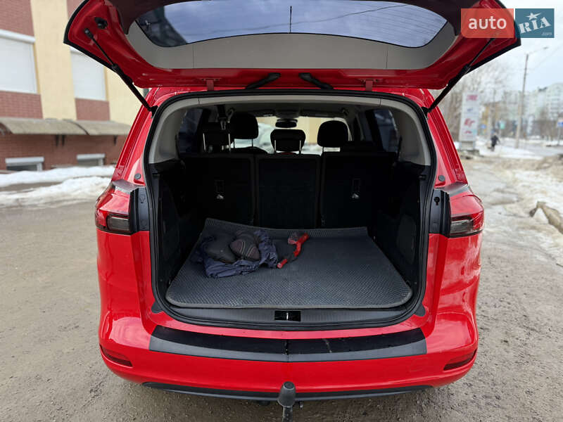 Минивэн Opel Zafira 2012 в Ивано-Франковске