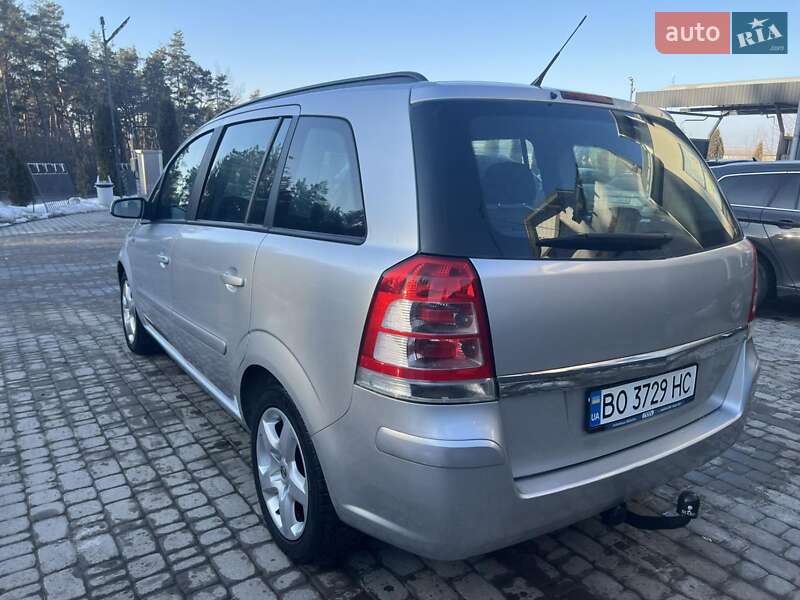 Минивэн Opel Zafira 2008 в Бучаче фото 7 Минивэн Opel Zafira 2008 в Бучаче