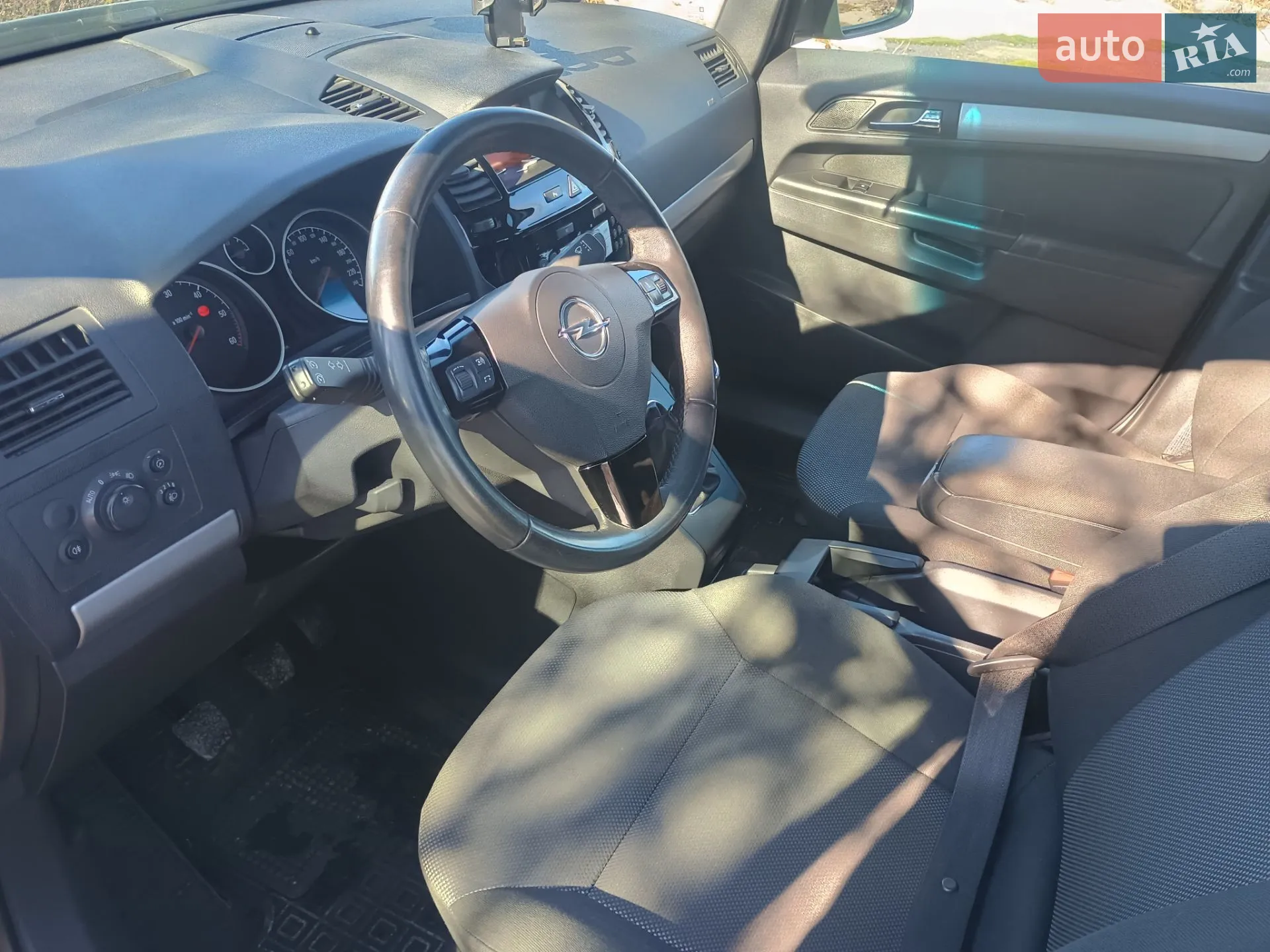 2010 Opel Zafira - мініатюра 3