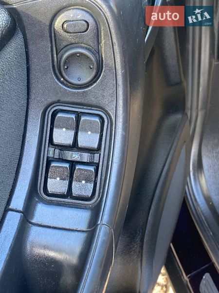 Минивэн Opel Zafira 2003 в Одессе фото 4 Минивэн Opel Zafira 2003 в Одессе