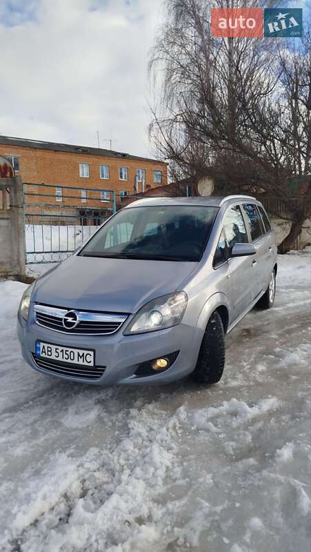 Opel Zafira 2008