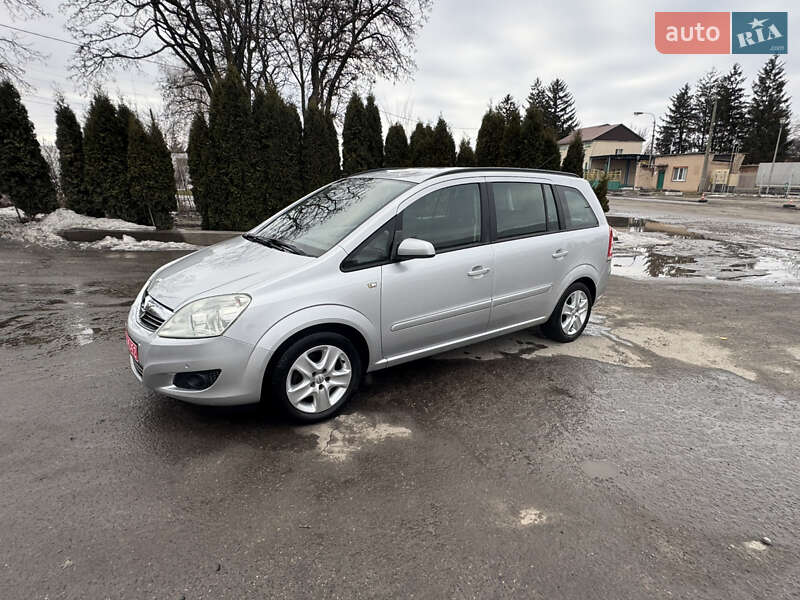 Минивэн Opel Zafira 2008 в Белой Церкви