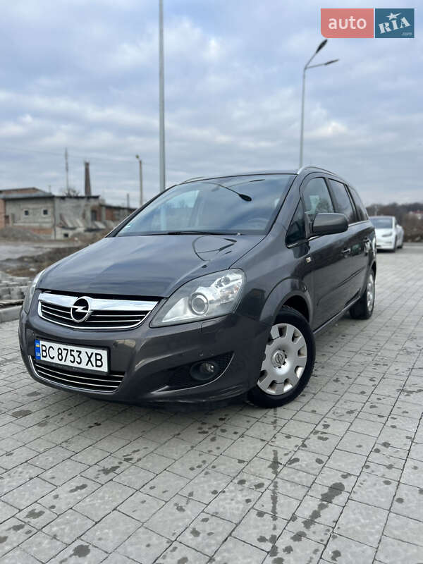 Opel Zafira 2012