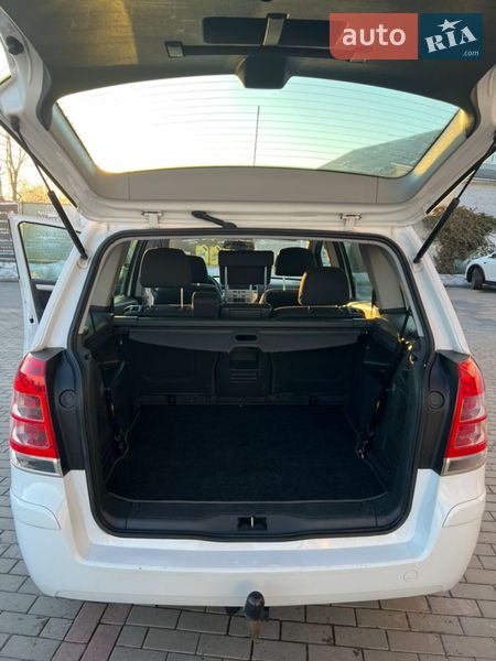 Минивэн Opel Zafira 2012 в Жмеринке