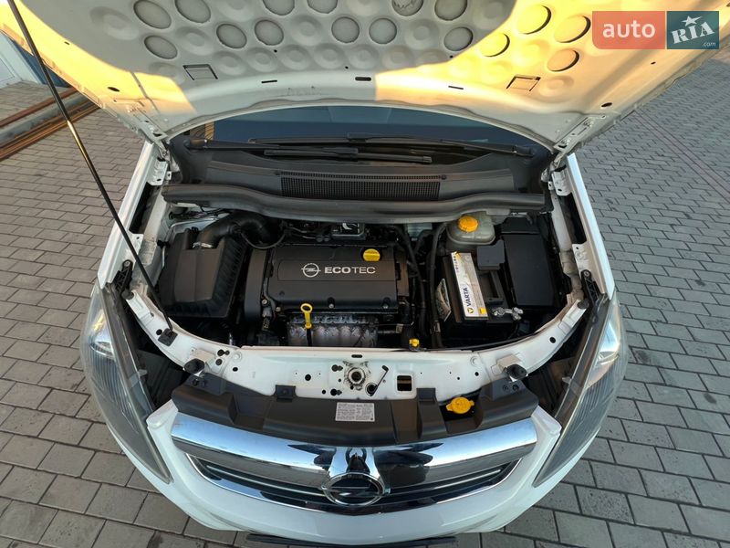 Минивэн Opel Zafira 2012 в Жмеринке