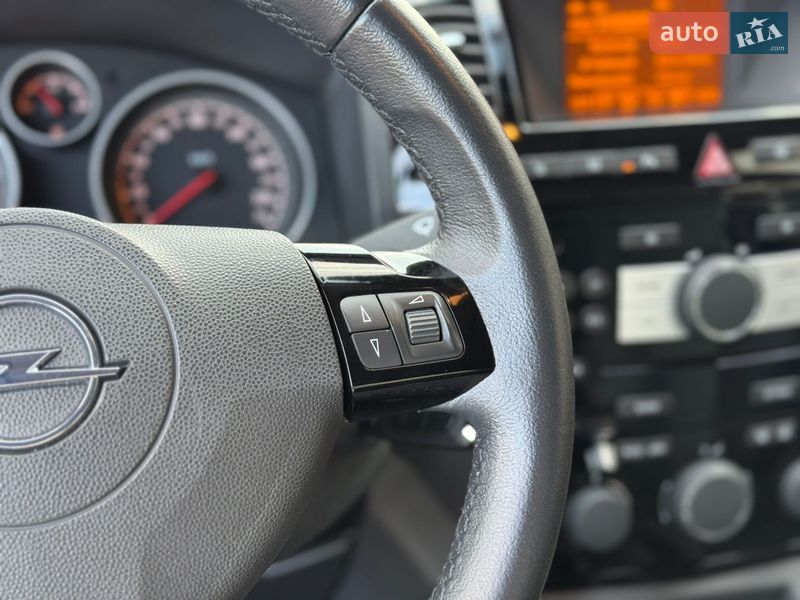 Минивэн Opel Zafira 2012 в Моршине фото 59 Минивэн Opel Zafira 2012 в Моршине