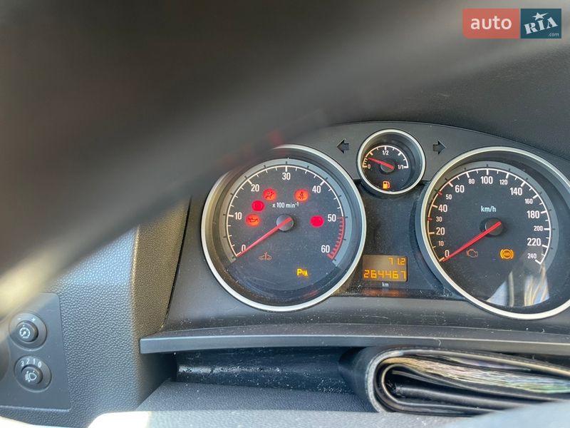 Минивэн Opel Zafira 2009 в Звягеле