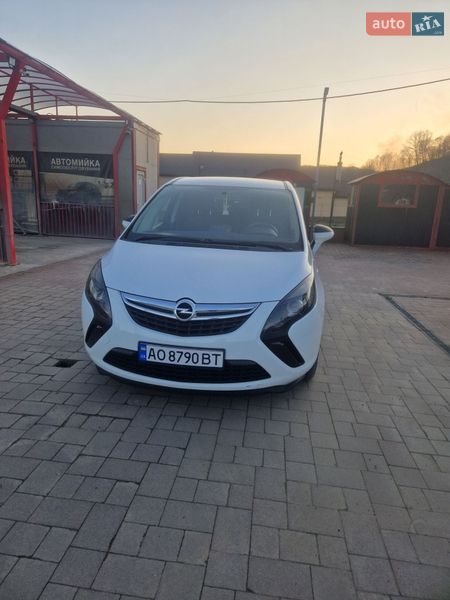Микровэн Opel Zafira 2014 в Тячеве фото 7 Микровэн Opel Zafira 2014 в Тячеве