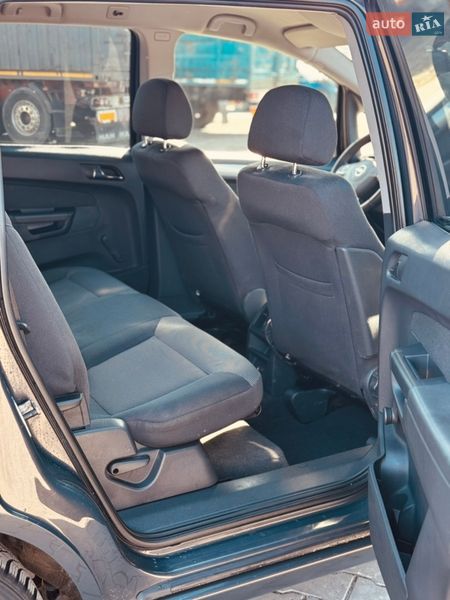 Минивэн Opel Zafira 2012 в Звягеле
