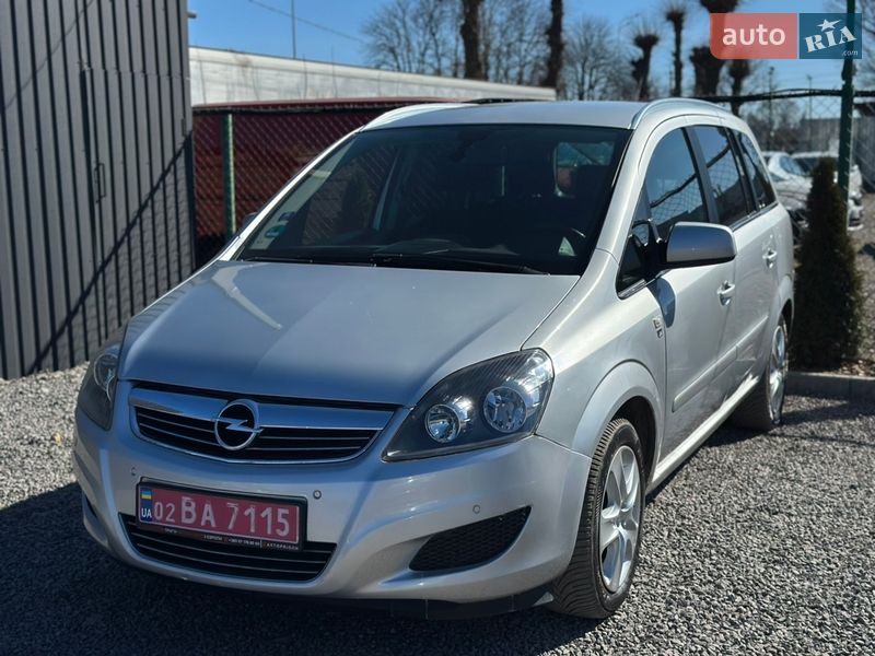 Opel Zafira 2010